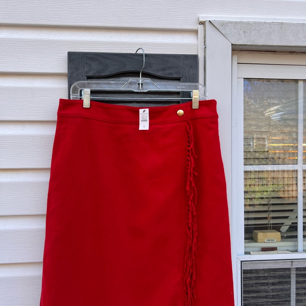 NWT Talbots Perfect For Boots! Red Fun Side Fringe Lined MIDI Skirt - Picture 2 of 4